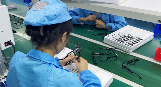 眼镜工厂